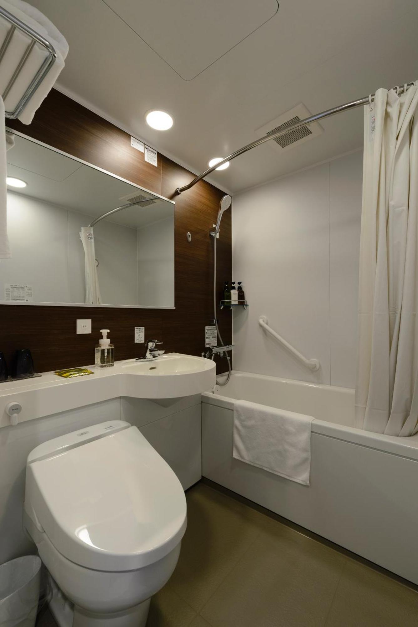 Hotel Il Fiore Kasai Tokio Habitación foto